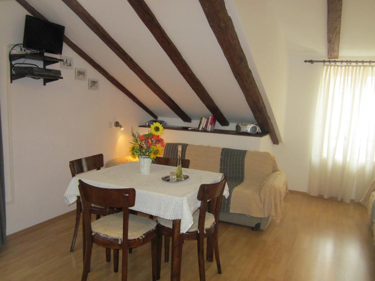 Apartments By The Sea Komiza, Vis - 8533 Esterno foto